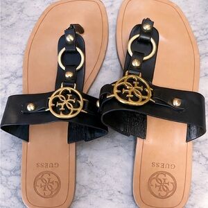 👡 GUESS Logo Slide Sandals – Chic & Everyday Easy 👡 Size 8